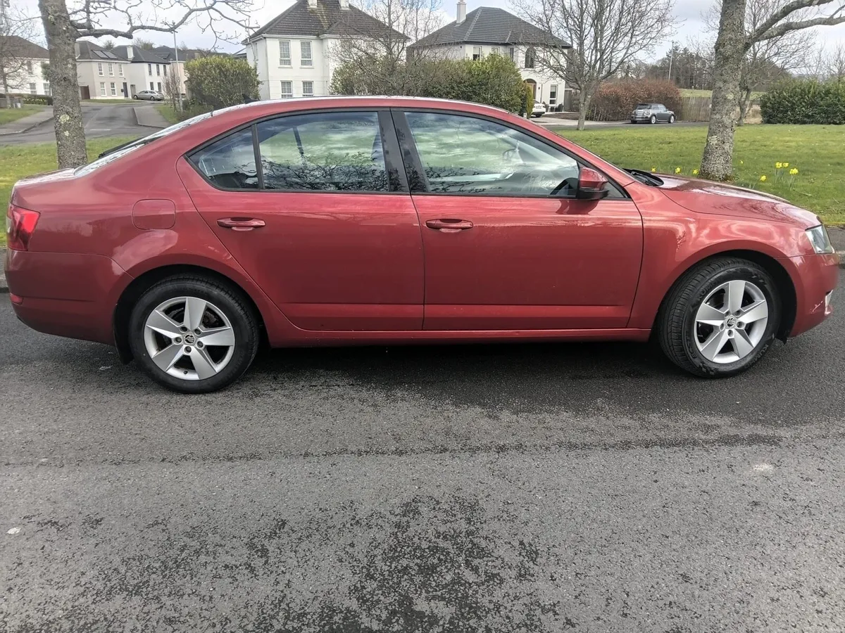 ⭐️2015 Skoda Octavia New Nct Only 90,000 Miles⭐️ - Image 4