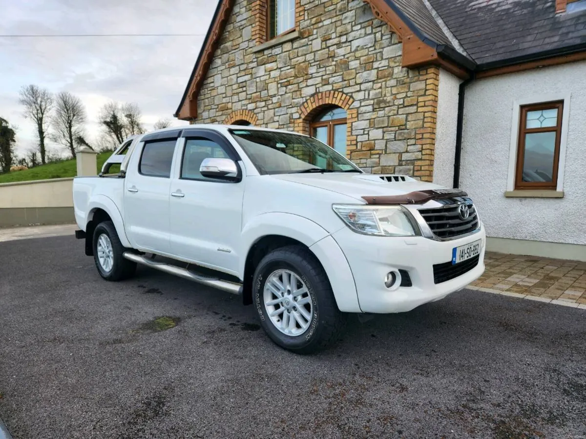 Toyota Hilux Invincible *NEW CHASSIS* - Image 1