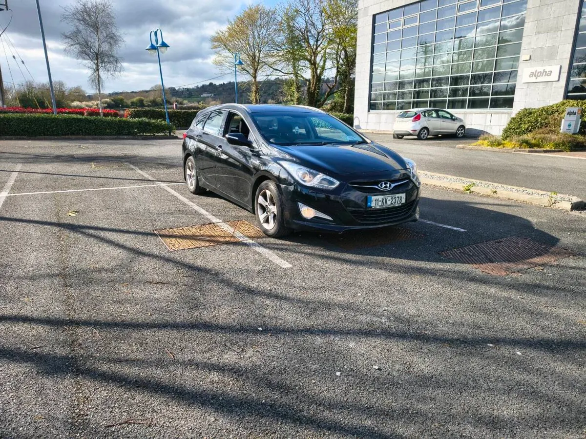 Hyundai i40 estate - Image 1