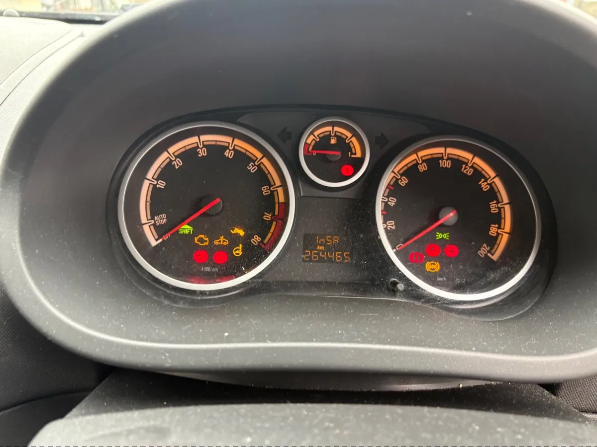 Opel Corsa 2013 - Image 3