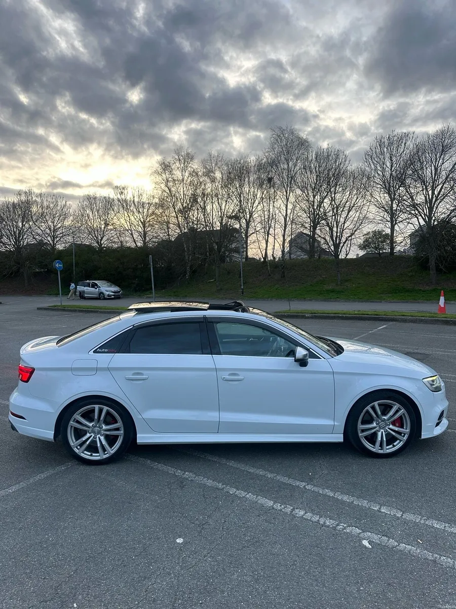 AUDI S3 High Spec Sunroof Leather Seats - Image 3