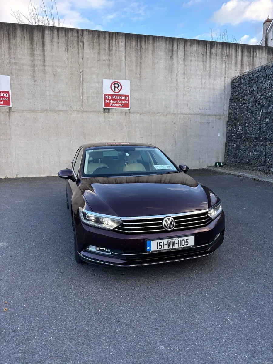 Volkswagen Passat - Image 2