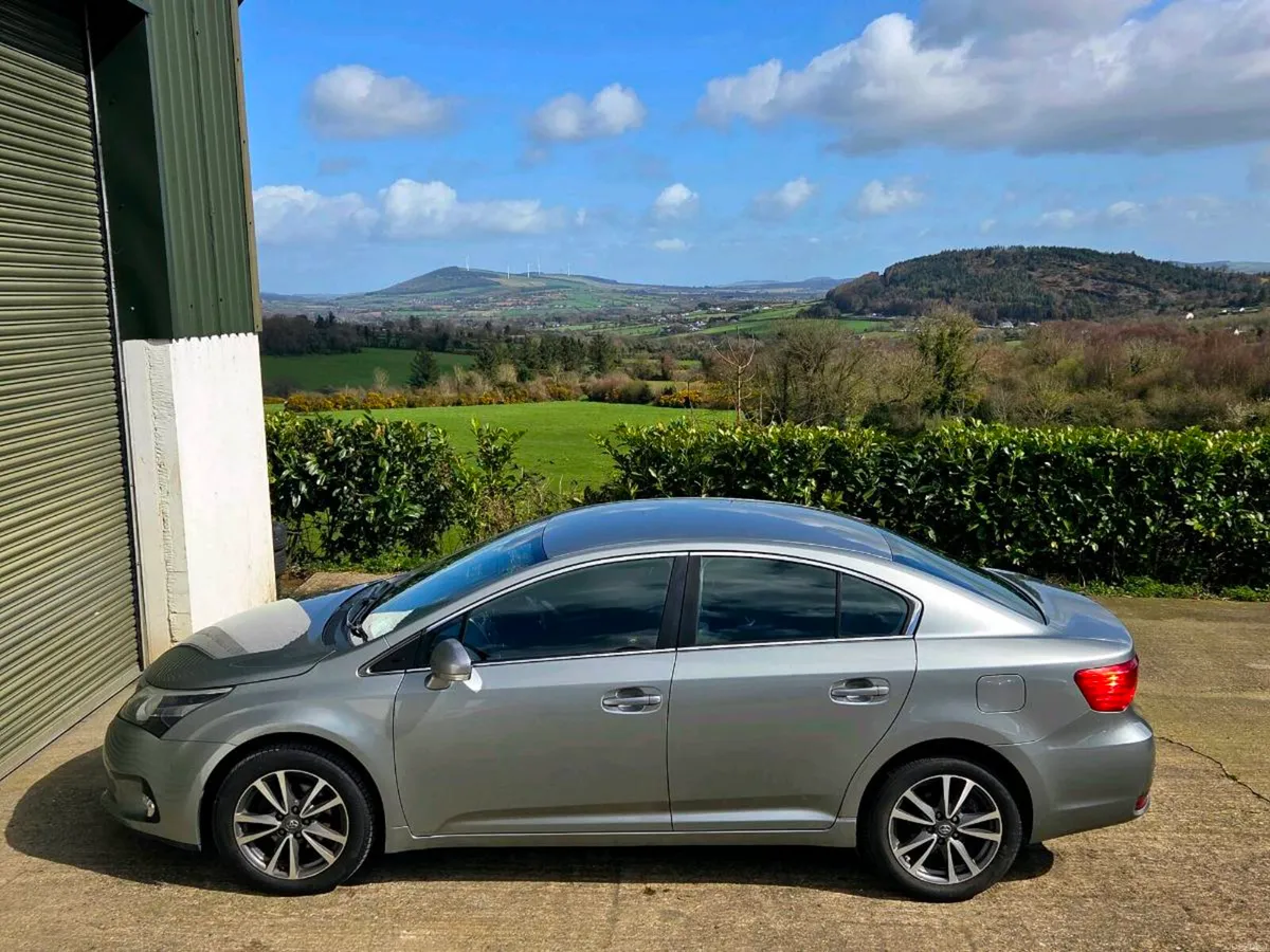 TOYOTA AVENSIS 2.0D4D ☆ €7995 ☆ - Image 3