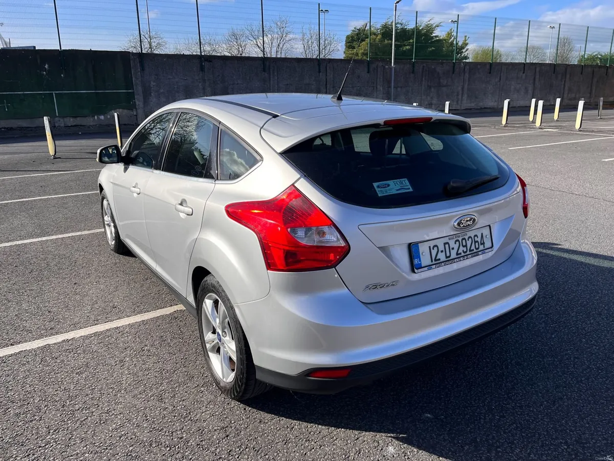 FORD FOCUS 2012 1.6TDCI 95PS M6 ZETEC 4DR - Image 3