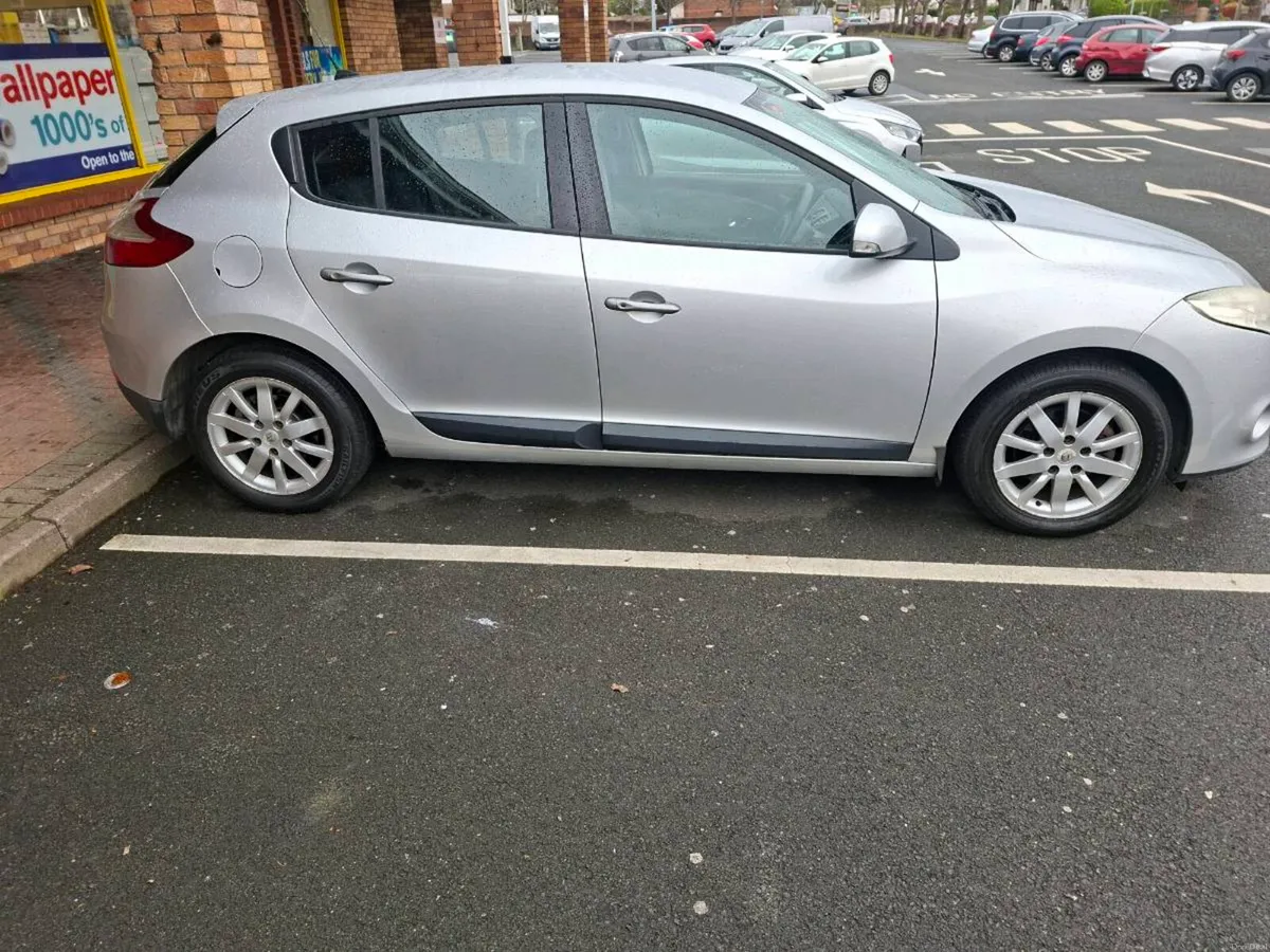 Renault Megan - Image 2