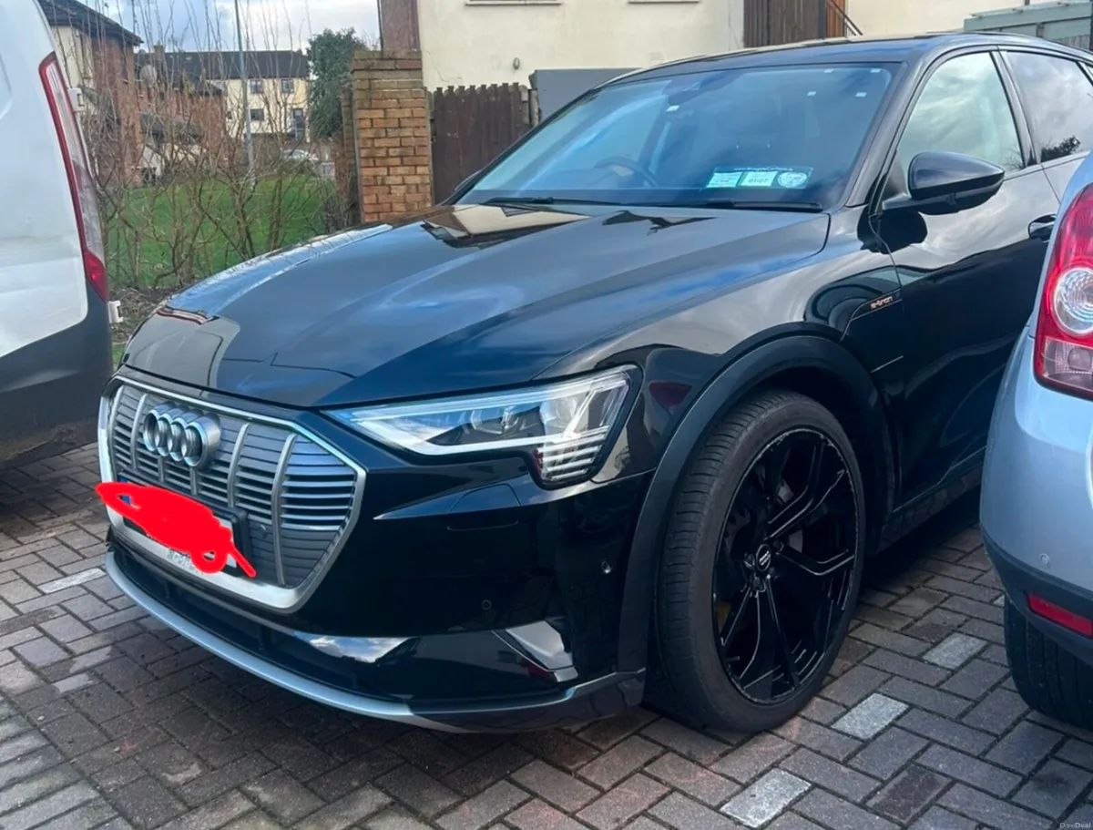 2021 Audi e-tron 50quattro – High Spec- low milage - Image 1