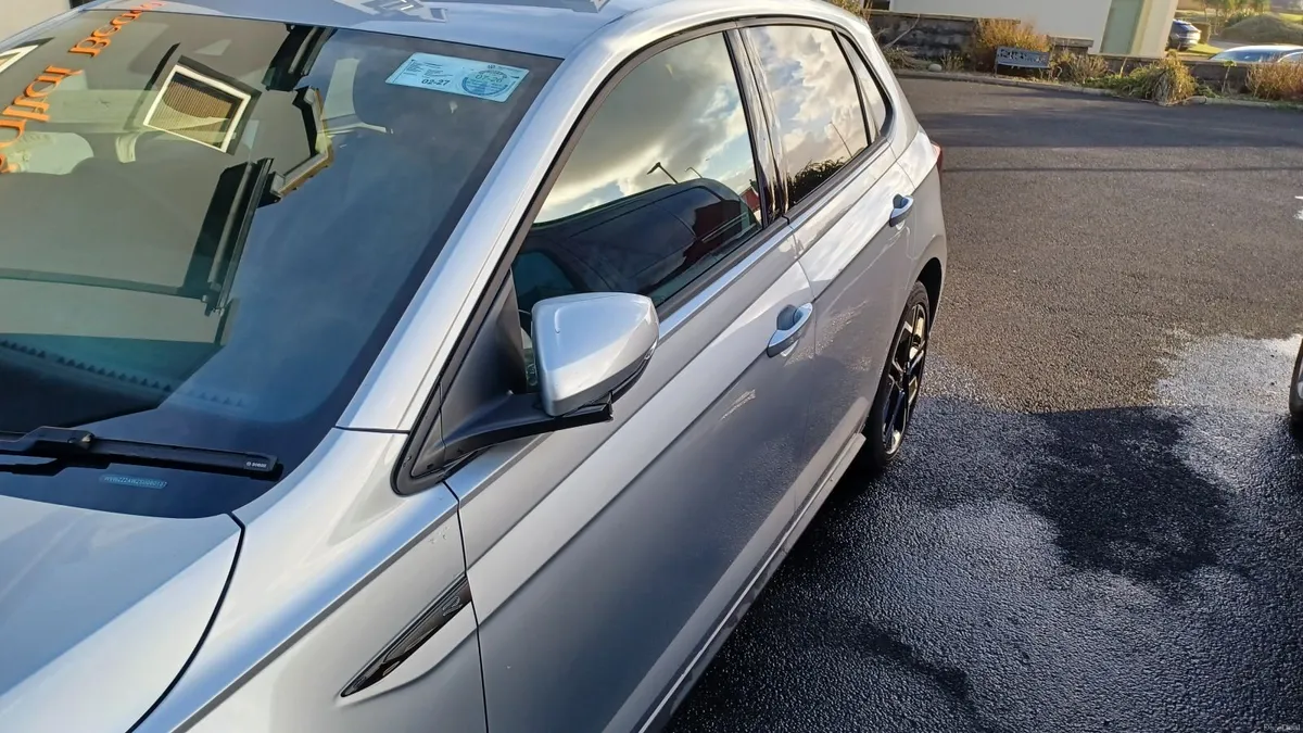 Volkswagen Polo R-Line 75 Edition 2025 - Image 2