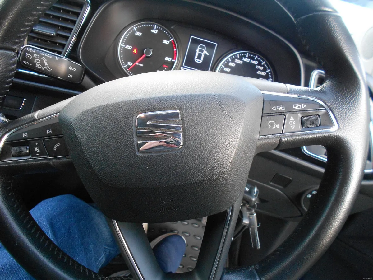 SEAT Leon 2015 1.6 diesel/ - Image 6