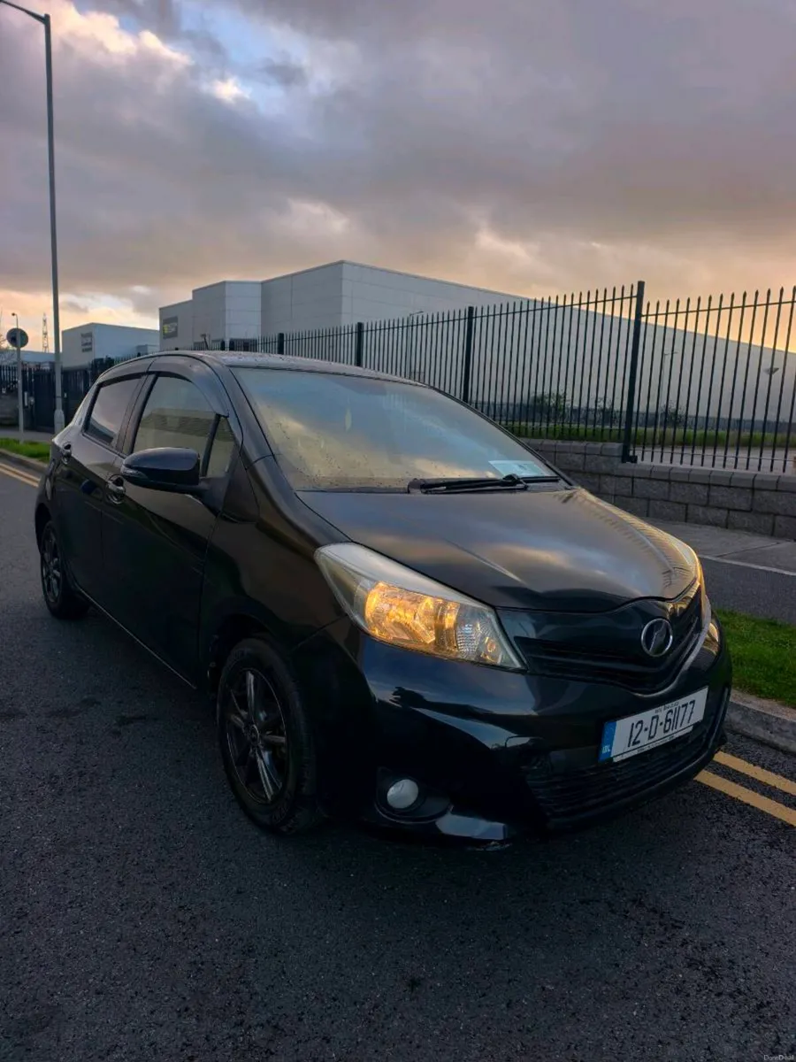 Automatic Toyota Vitz 2012 NEW NCT 77K KM ONLY - Image 3