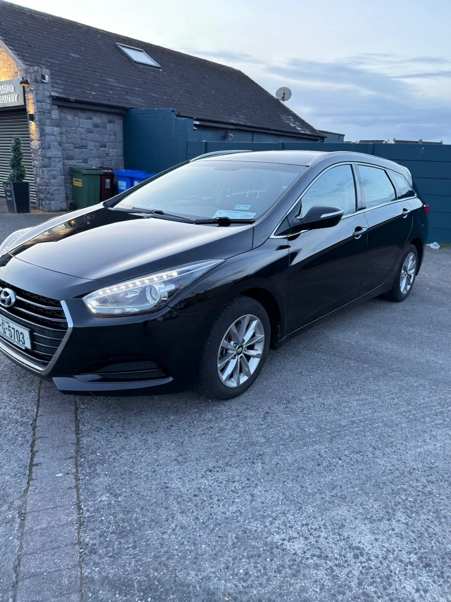 Hyundai i40 2016 NCT 10/26 - Image 2