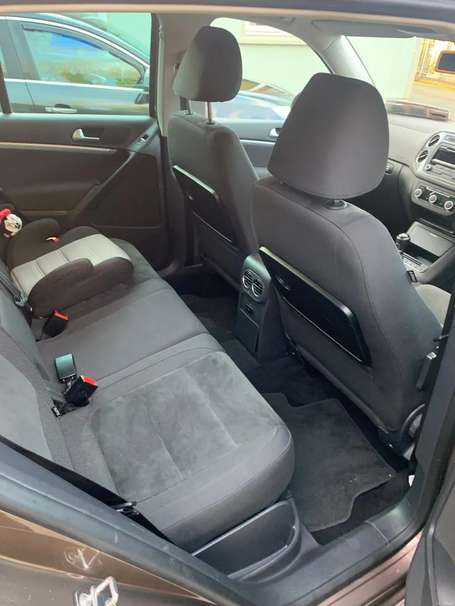 Volkswagen Tiguan 2.0TDI 110HP 5D - Image 4