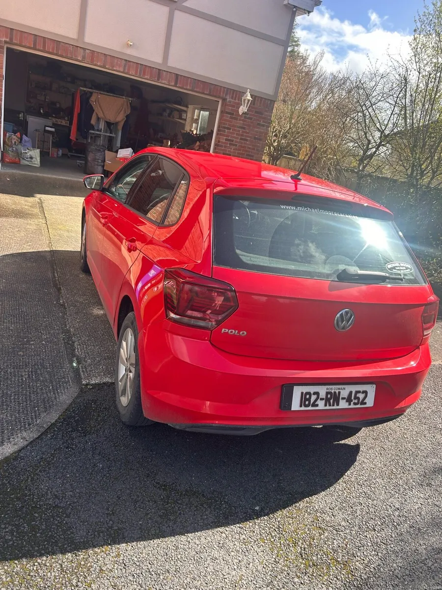182 Red Volkswagen polo bluemotion - Image 2