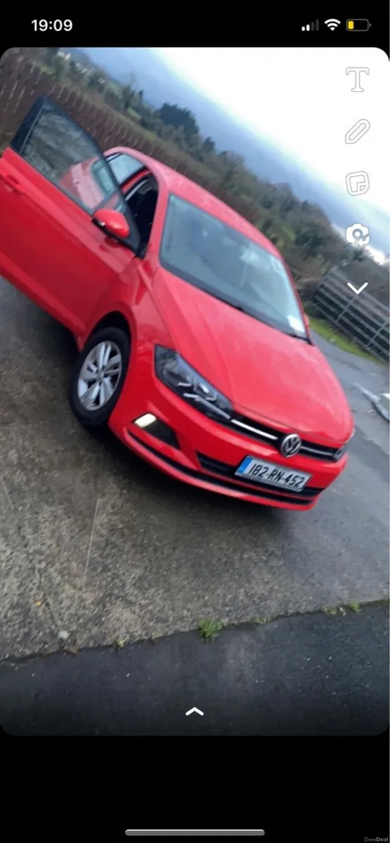 182 Red Volkswagen polo bluemotion - Image 6