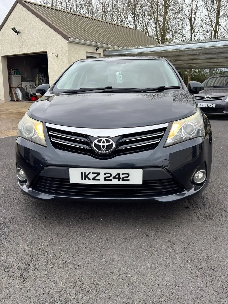 Toyota Avensis 2015 - Image 2
