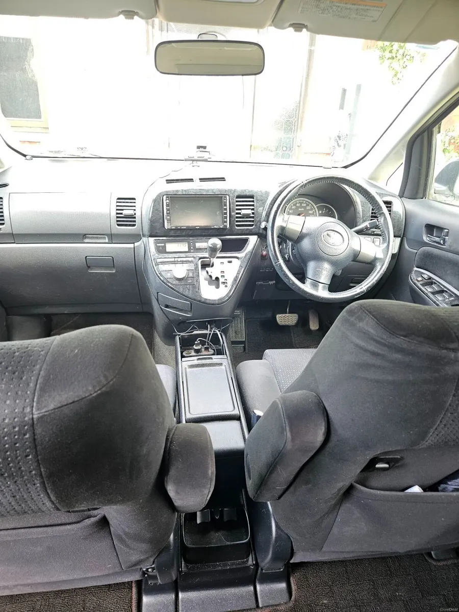 Toyota Wish 2006 Automatic - Image 4