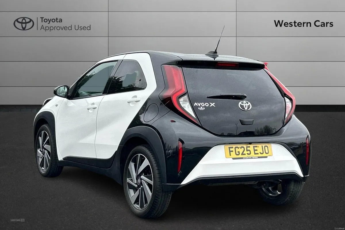 Toyota Aygo X 1.0 VVT-i Edge Euro 6 (s/s) 5dr - Image 4