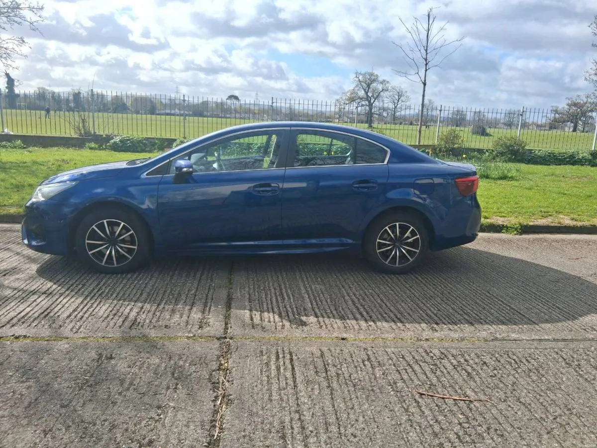 Toyota avensis €8250 - Image 1