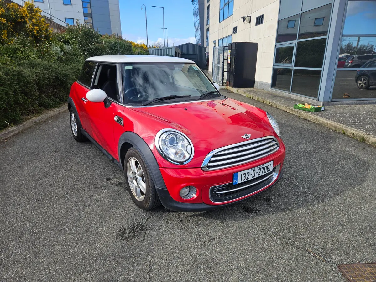 Mini Cooper  AUTOMATIC DEC 2013 - Image 1