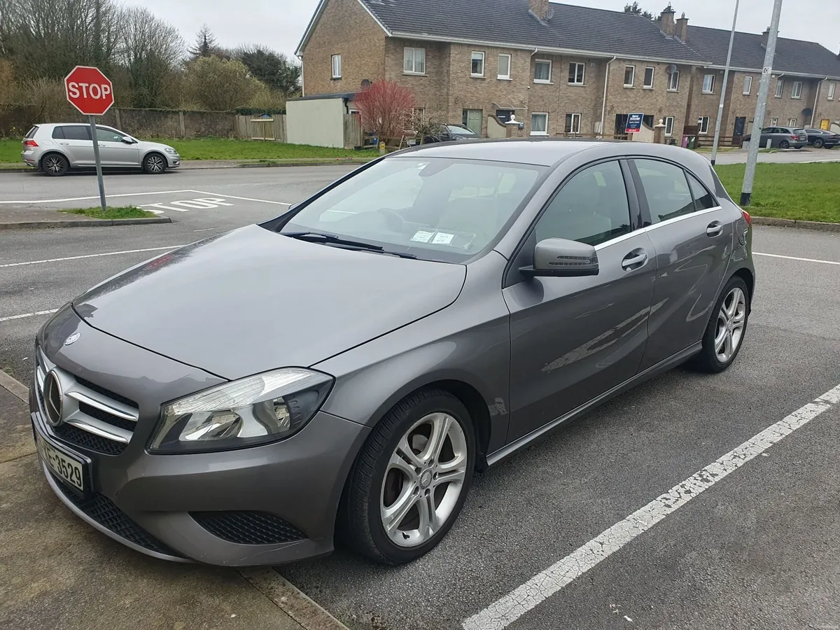 Mercedes-Benz A-Class 2015 - Image 2