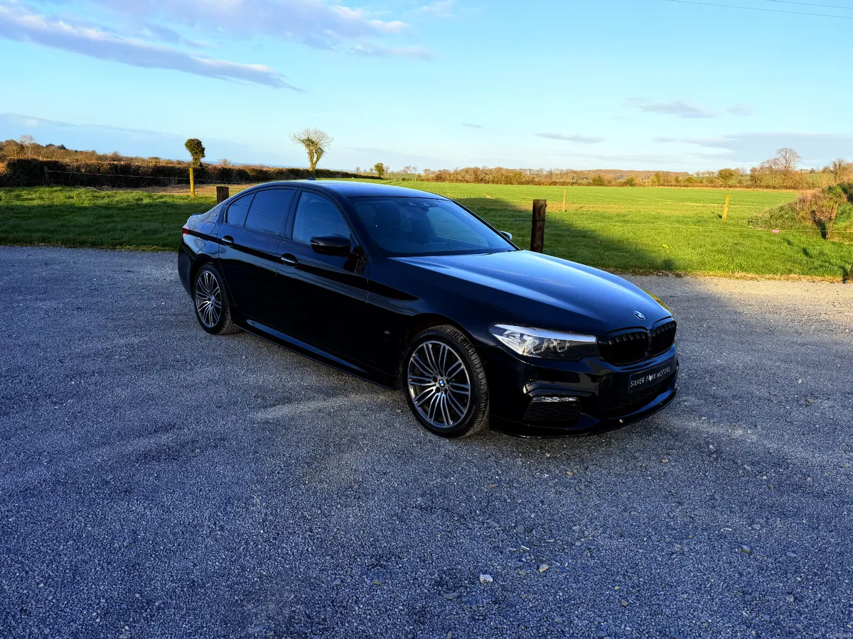 BMW 5-Series 2017 - Image 2