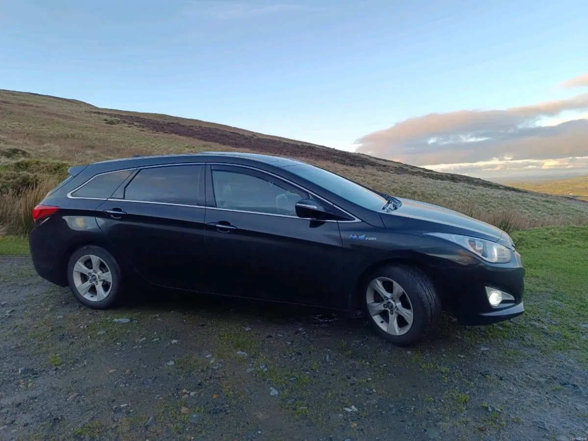 Hyundai i40 - Image 2