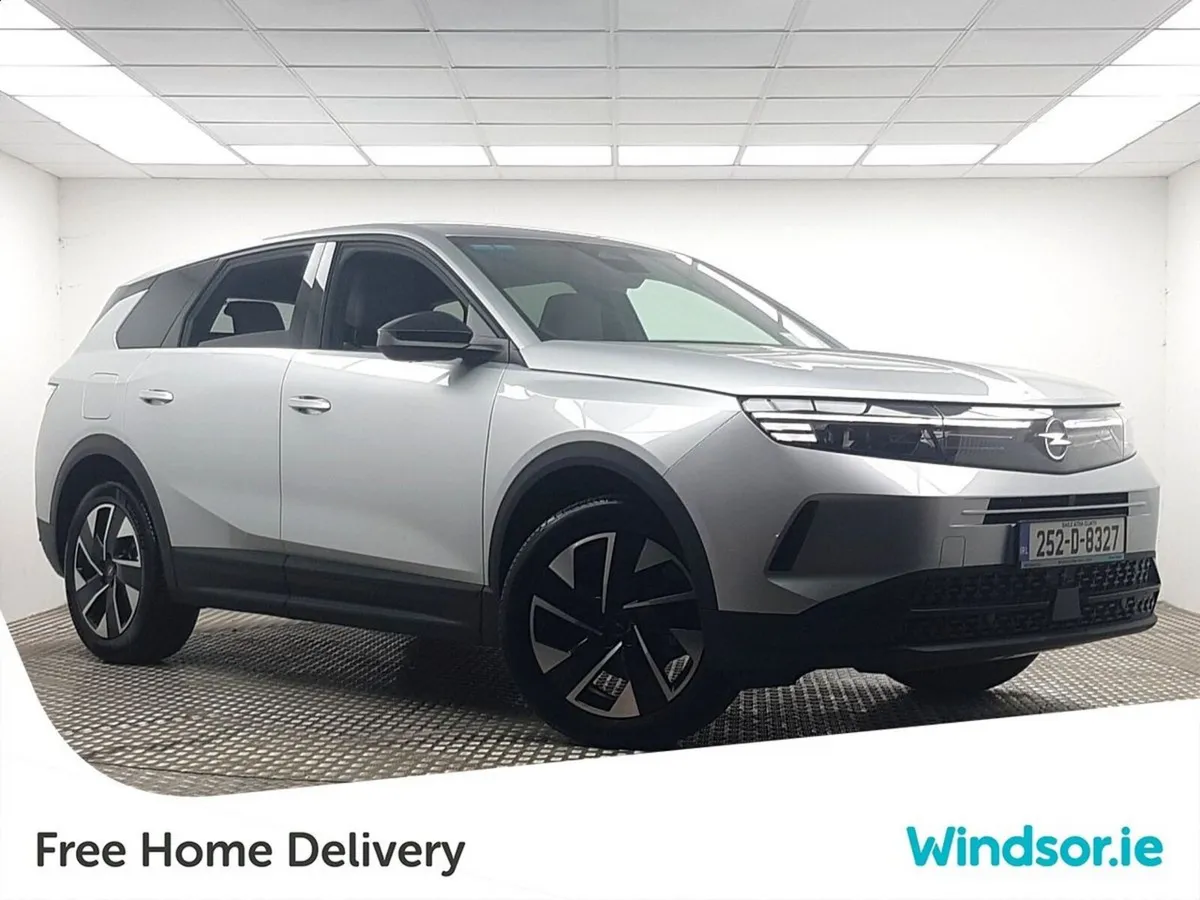 Opel Grandland GS 136 bhp Hybrid - Image 1