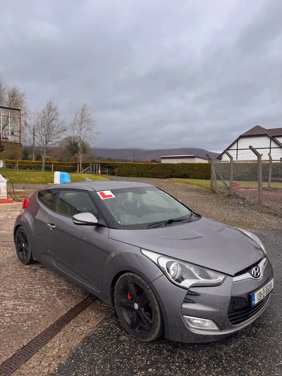 Hyundai Veloster 2013   Sale/exchange - Image 2