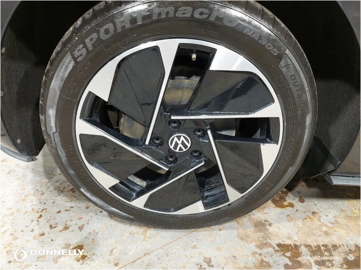 Volkswagen Id.3 Hatchback Life Pro - Image 5