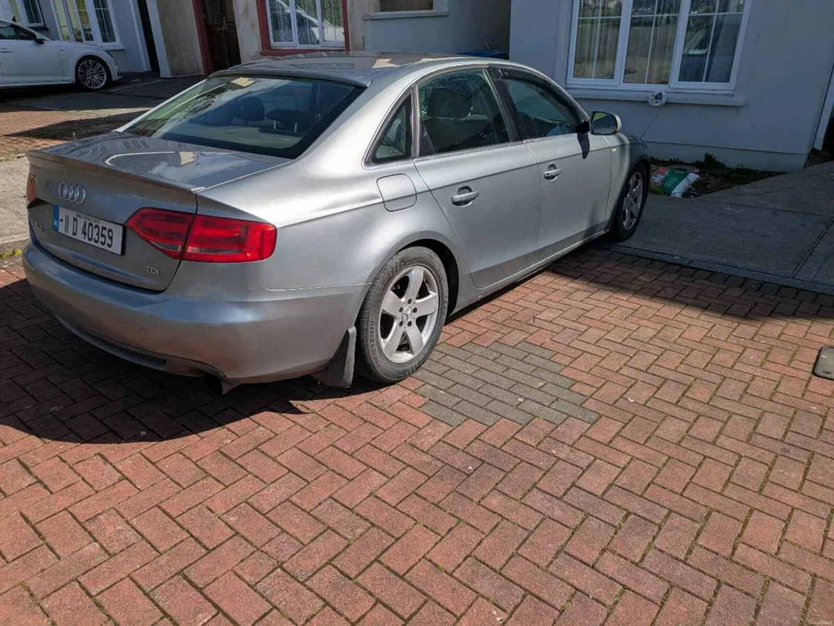 Audi A4 2011 1550€ please Call 0892209094 - Image 3