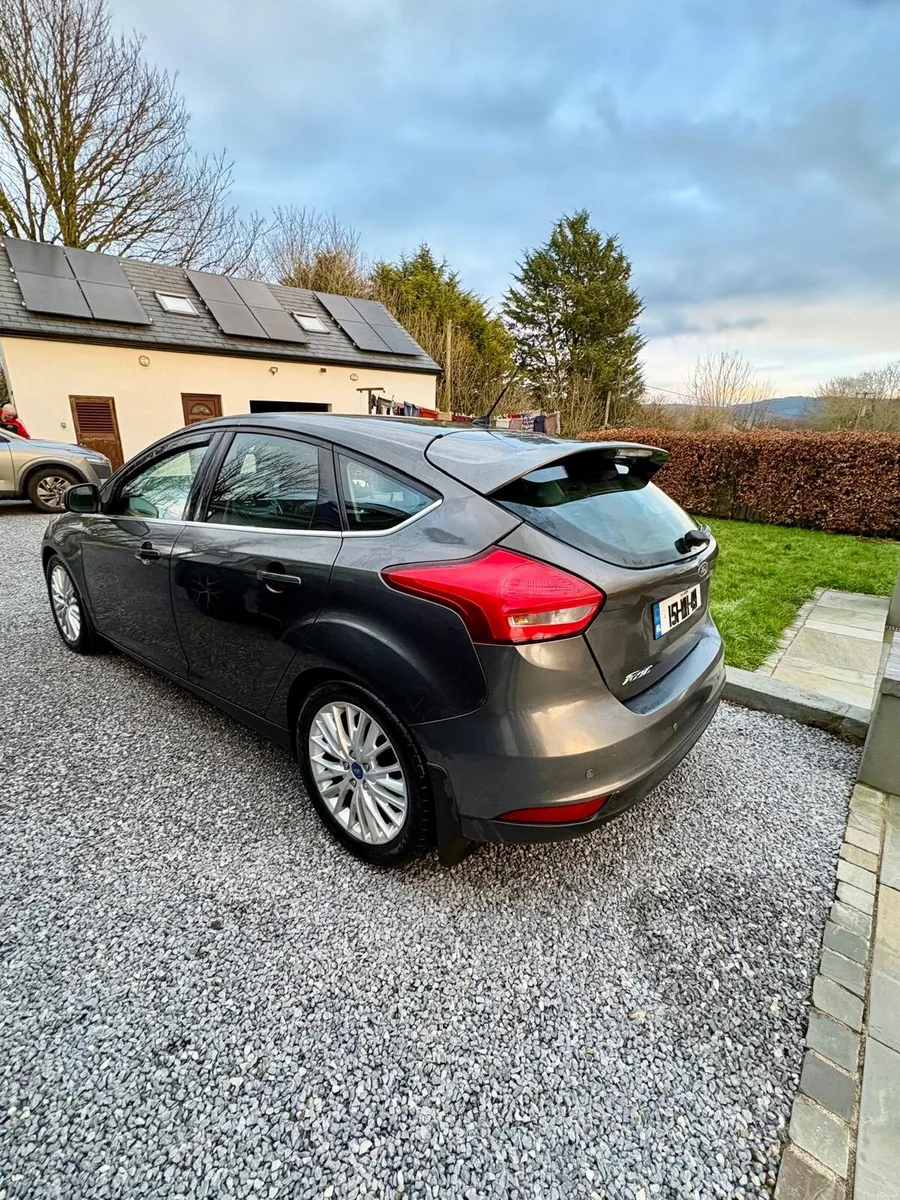 Ford Focus 1.6D Zetec - Image 4