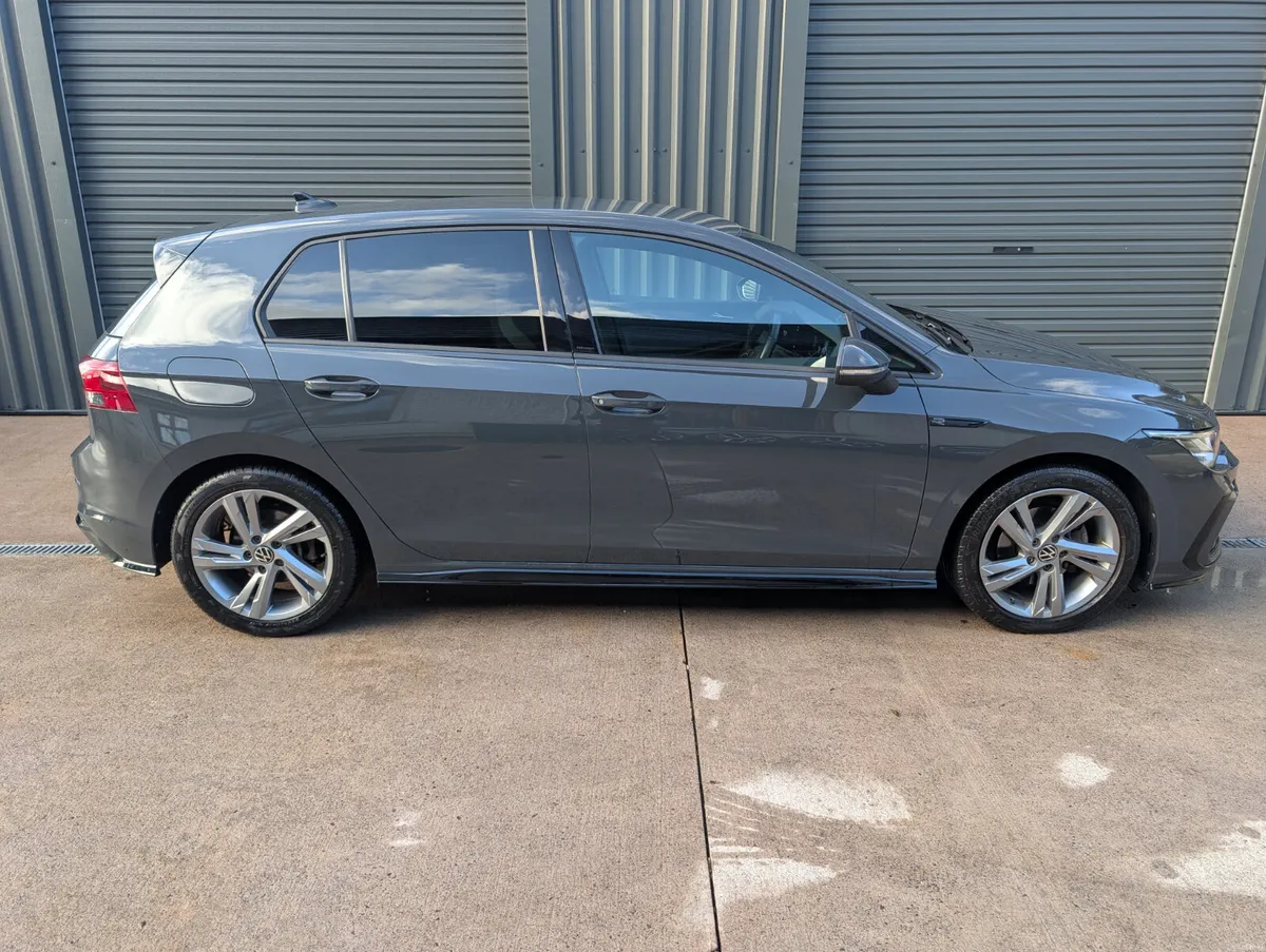 2022 Volkswagen Golf 1.5Tsi 150 R-line - Image 6