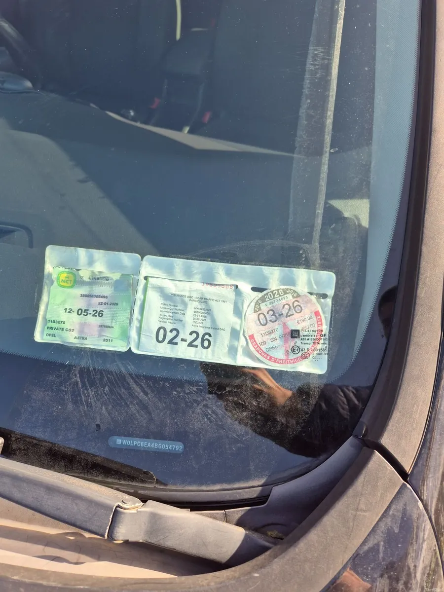 Opel Astra 2011 - Image 3