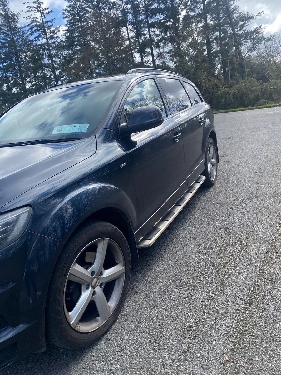 Audi Q7 CREW CAB - Image 3