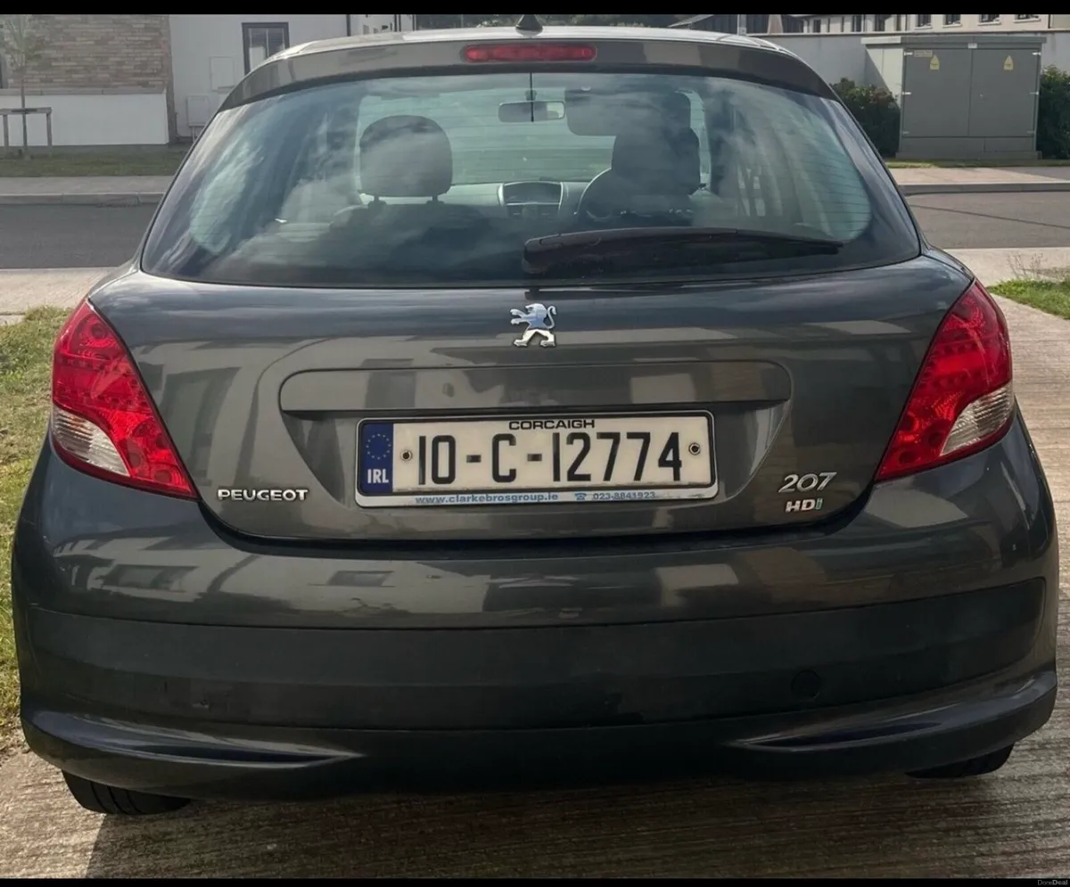 Peugeot 207 Diesel 1.4 HDI 2010 - Image 2
