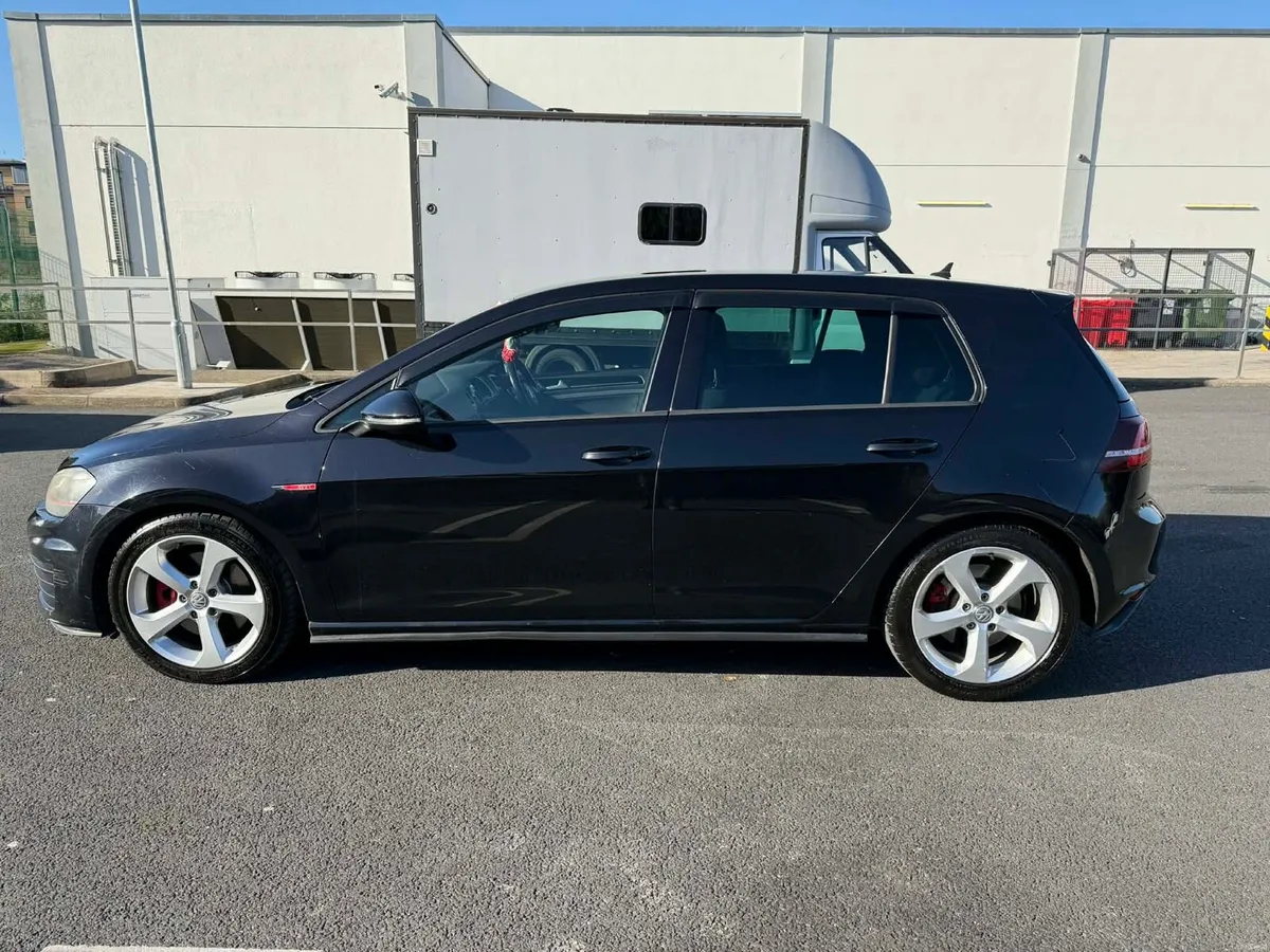 2014 VW GOLF GTI - Image 2