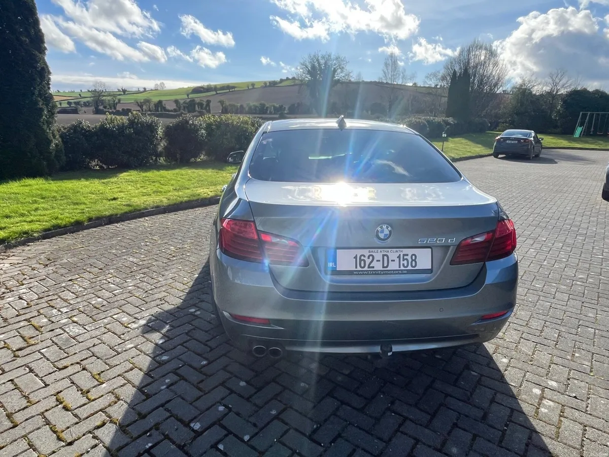 BMW 520 5 series - Image 3