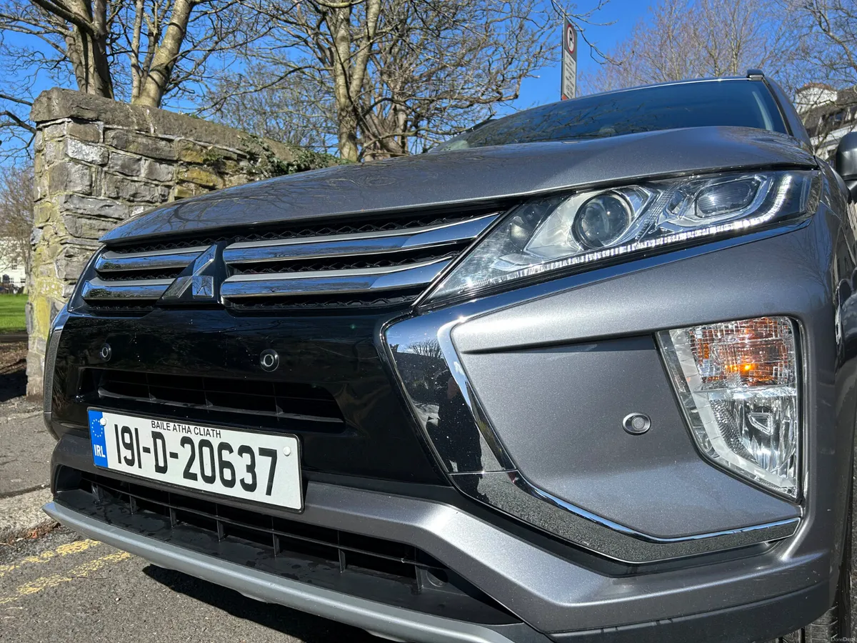 2019 MITSUBISHI ECLIPSE CROSS PETROL - Image 1