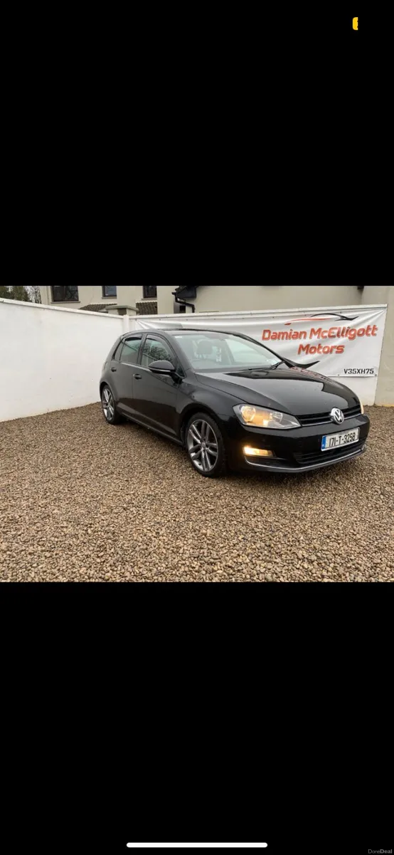 2017 Volkswagen Golf Highline - Image 2