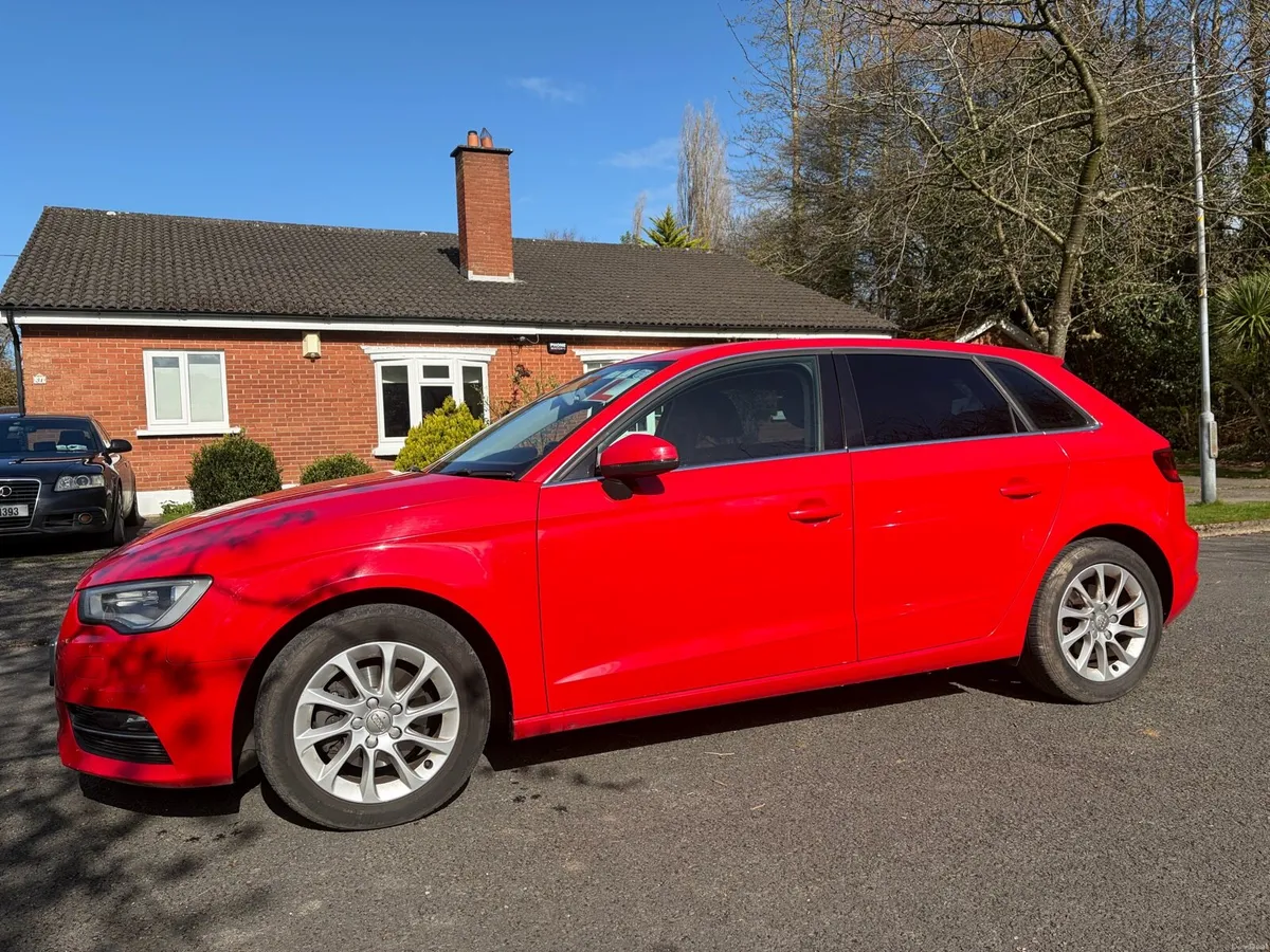 AUDI A3 1.4 T Automatic - Image 4