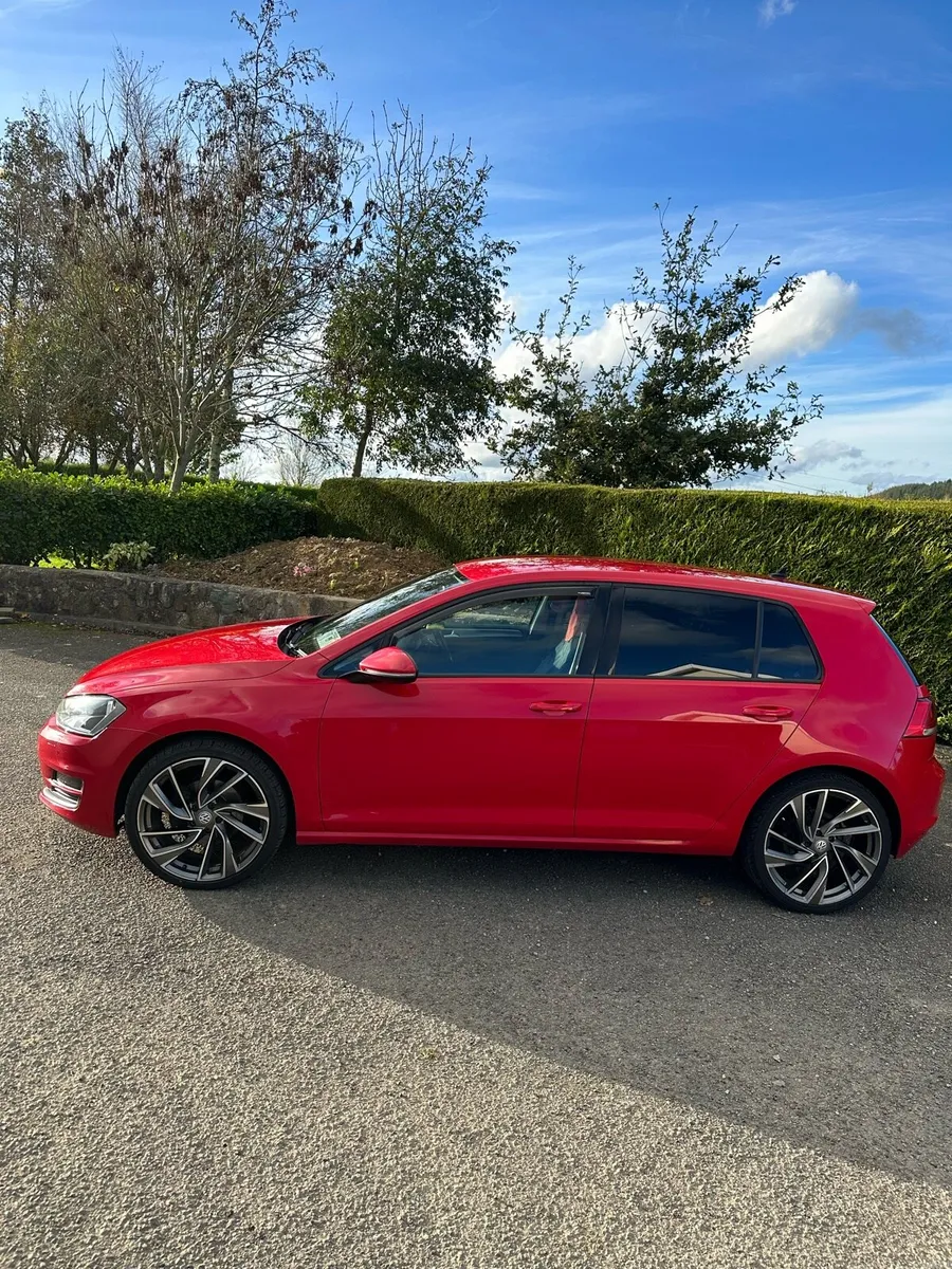 Volkswagen Golf MRK7 - Image 2
