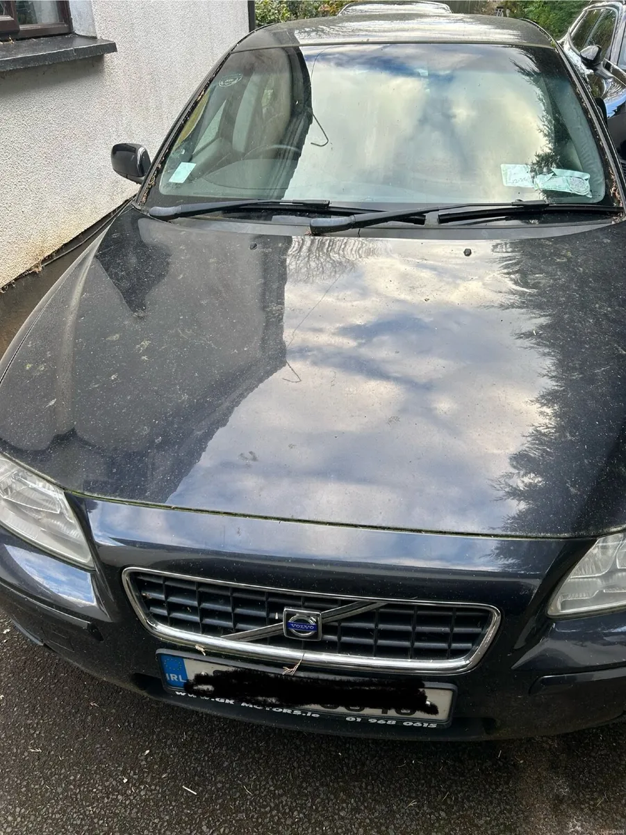 Volvo S60 2006 - Image 2