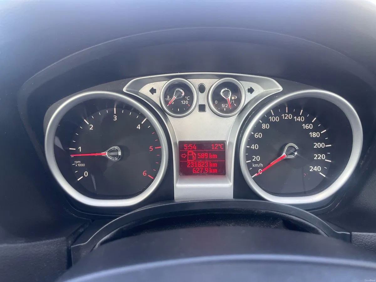 Ford focus - Image 2