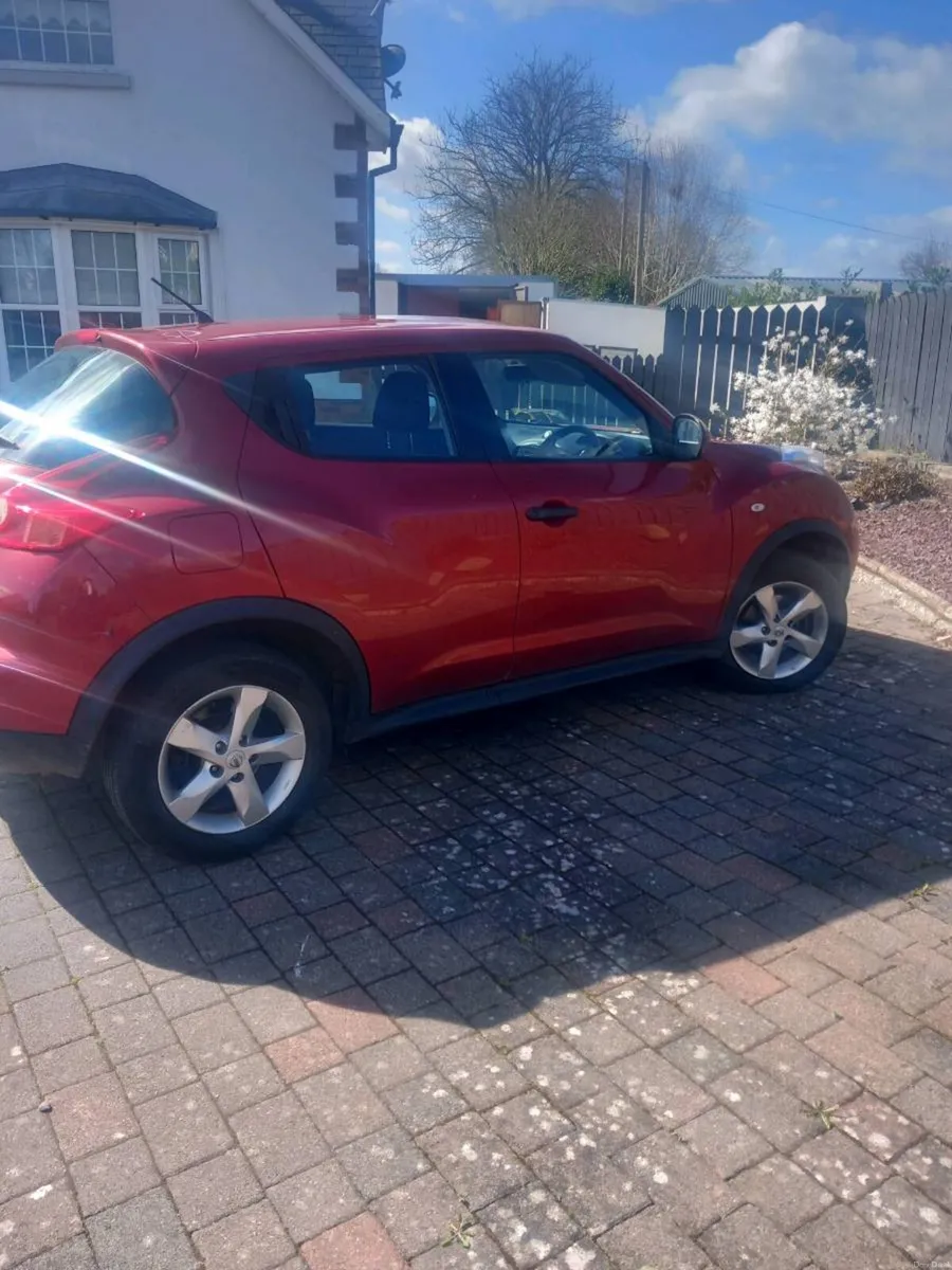 2014 Nissan Juke - Image 4