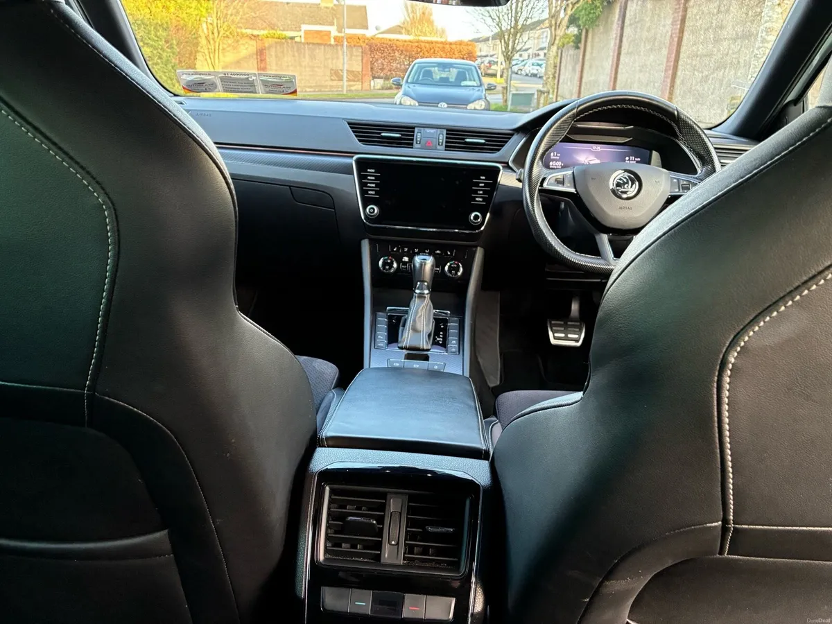 Skoda Superb - Image 3