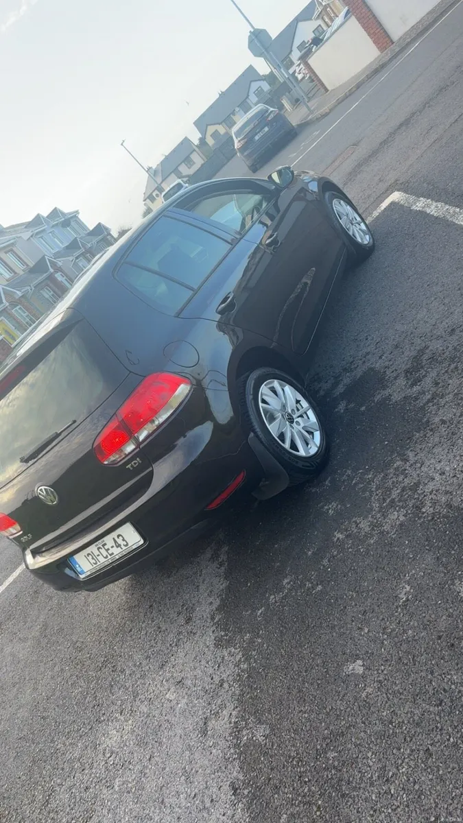 Volkswagen Golf - Image 4