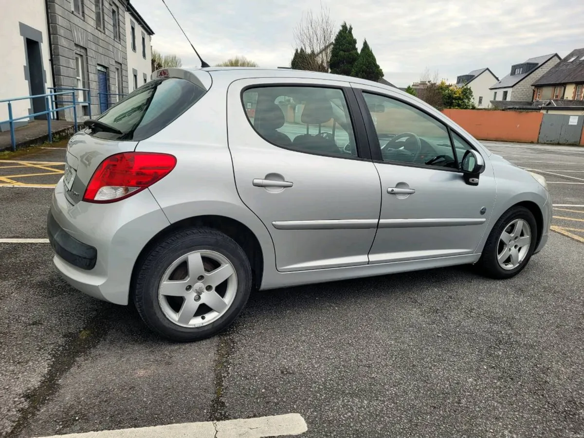 SPOTLESS 2011 PEUGEOT 207 NCT/TAXED LOW MILEAGE. - Image 4