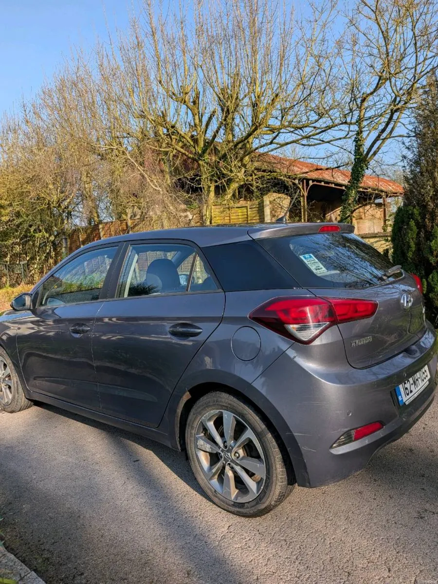 Hyundai i20 Deluxe 2016 - Image 4
