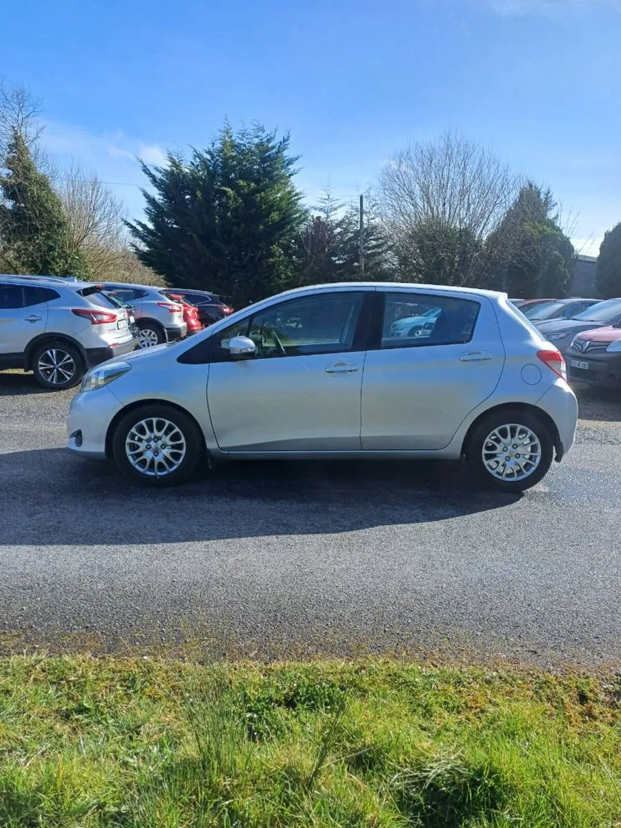 2014 Toyota Yaris 1.4 D 4D - Image 3
