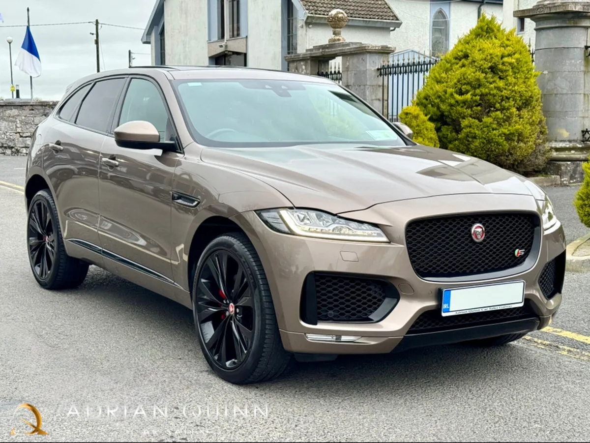 Jaguar F-Pace 3.0d R-SPORT AWD S 300 BHP AUTO==LOW - Image 4