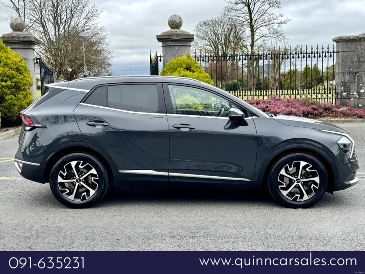 Kia Sportage 1.6 CRDi K3 5DR - Image 2